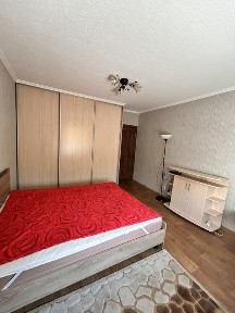 Продаж 2кім квартири