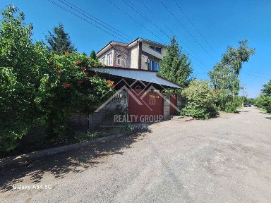 Продаж затишного будинку з ремонтом на Розвилці (еВідновлення)