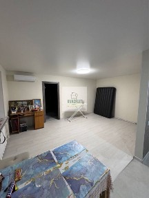 Продам 2-х кімнатну квартиру з меблями та технікою