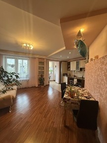 Оренда 1 кімнатної студії Зацепи район 33