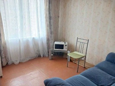 Продам 2 к. квартиру, метро Салтівське, будинок з газом.