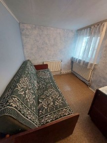 Здається 2 кімнатний будинок тихий центр світло не вимикають