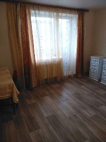 Здається 1-кімнатна квартира на Роменській