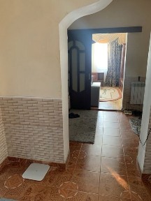 Здається будинок