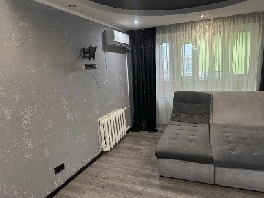 Продам 1 комнатную квартиру ЖМ Тополь