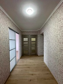 Продаж великогабаритної квартири на вулиці Дунайській