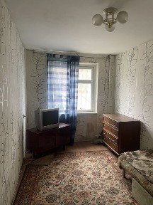 Продається 2 кім. квартира на пр. Слобожанський 101,р-н Калиновоі