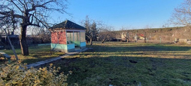 Здам окремий будинок Кожухівка Фастівський район.