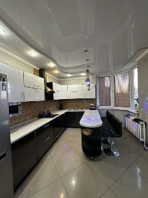 Оренда 4-кімнатна квартира 112квм м. Лісова