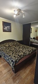 Продам двокімнатну квартиру Центр