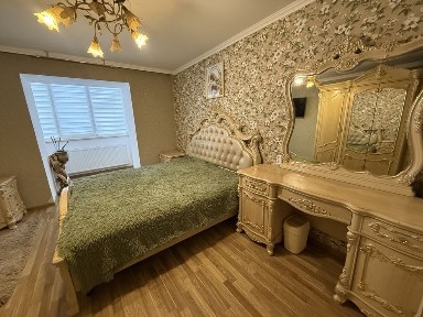 Продається 3-х кімнатна квартира вул. Лучаковського, Дружба