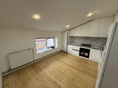 Оренда 3 кім. кв. вул. Вовчинецька (р-н ТЦ Метро, Велес)