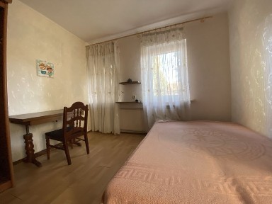 Частина будинку в центрі