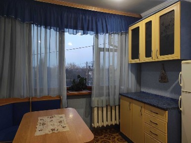 Срочная аренда 2 х комн квартиры район ЖД