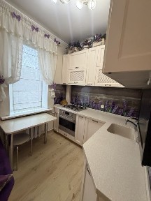 Продам двокімнатну квартиру з ремонтом, Подільський р Перемишильська