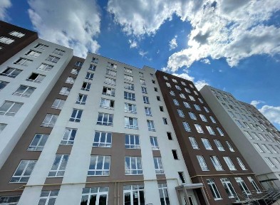 Однокімнатна квартира в Бучі в зданому будинку. ТОПОВА локація !