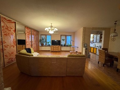 Продам 3-х, кімнатну квартиру, вул. Д. Багалія 4