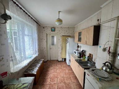 Продам житловий будинок по вул Тичини