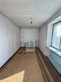 Терміновий продаж! Продам компактну 3-х кімнатну квартиру