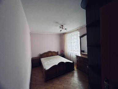 3к. кв. з ремонтом, Майорівка