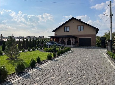 Продаж будинку Великі Грибовичі Малехів район готелю Варшава
