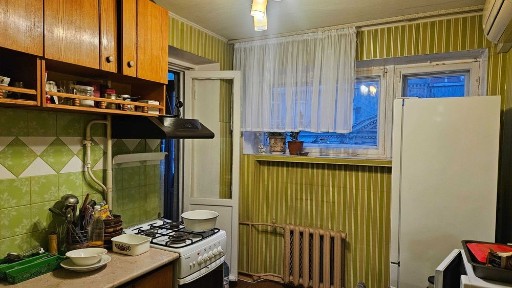 Сдам 2-кімнатну Подол! Метро Контрактова площа 5 хв