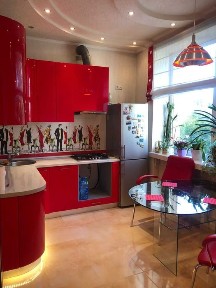 Продам 1-комн. квартиру в центре города на Харьковской набережной