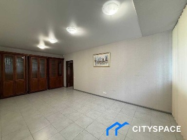 Оренда офісного приміщення Центр Івана Франка 30 метро Університет