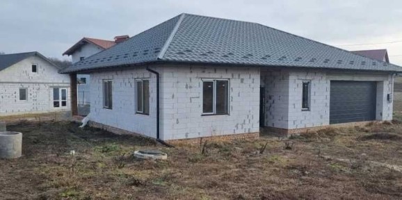 Продам якісний будинок