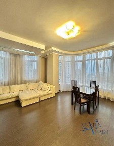 УЮТНАЯ 3х комн в ЖК Французский! 2 спальни и студия!