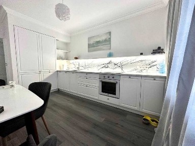 Продам 3-х кімнатну квартиру з ремонтом на Сахарова/Висоцького