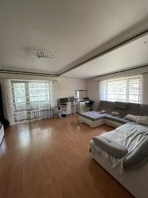 Двухкомнатная квартира с ремонтом на Адмиральском проспекте