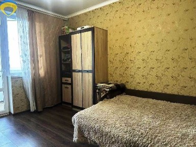 Тёплая и светлая квартира, где хочется жить уже.