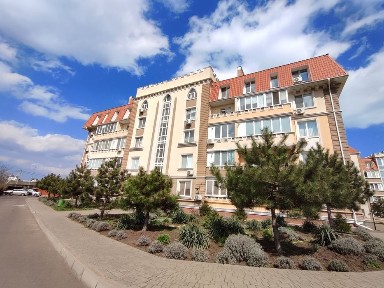 Продам 2-х кімн. в близькості до моря. Газовий котел. 66м²