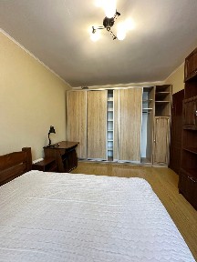 Продажа 1-комнатной квартиры 32 м², Украинская ул.