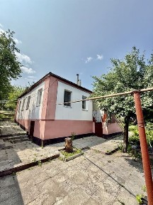 Продам будинок на Перемозі-6