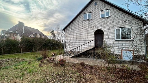 Добротний цегляний будинок на околиці Луцька, село Липини!