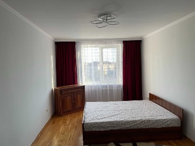 Оренда 1 кімнатної квартири Ст. Бандери (район центрального стадіону )