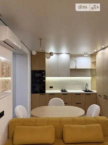 Продаж 1к квартири 38 кв. м на просп. Героїв Небесної Сотні 18/9 • ID 33794249