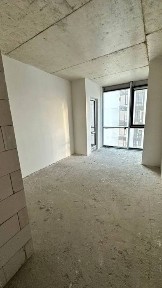 Продаж 1 км квартири в топовому ЖК поруч з озером