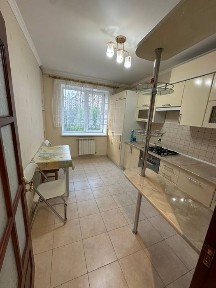 Продаж великої 3к кв. вул. Хоткевича 44Д