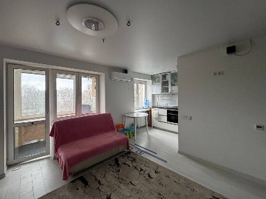 Продажа 1-комнатной квартиры 33 м², Владимира Антоновича ул.