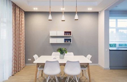 Здам Будинок на березi Дніпра. Золоче