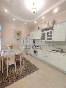 Оренда 2к квартири, вул. Богомольця Академіка, 7, Печерськ