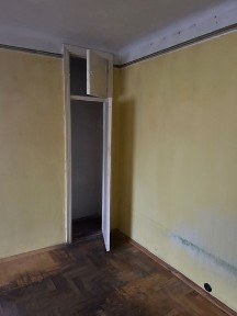 Продаж 2 кімнатної квартири поблизу озера