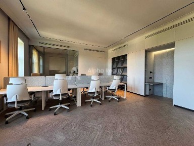 БЕЗ% Дизайнерський офіс 90м2 Площа Укр Героїв / Університет СВІТЛО Є!