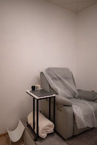 Оренда місця майстра манікюру