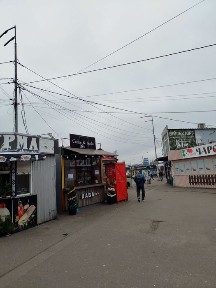 Оренда мафу метро Дарниця біля входу в метро міст вже відкритий 8м²