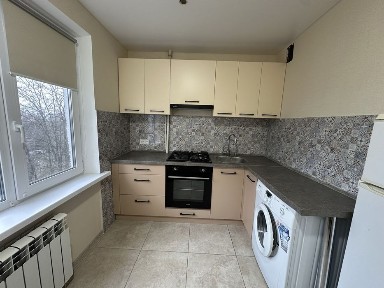 Оренда 1-кімнатної квартири в районі ЮЗР