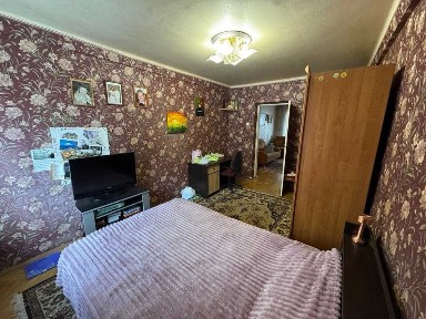 Продам 3к вул Волинська 15 Севастопольська площа Чоколівка